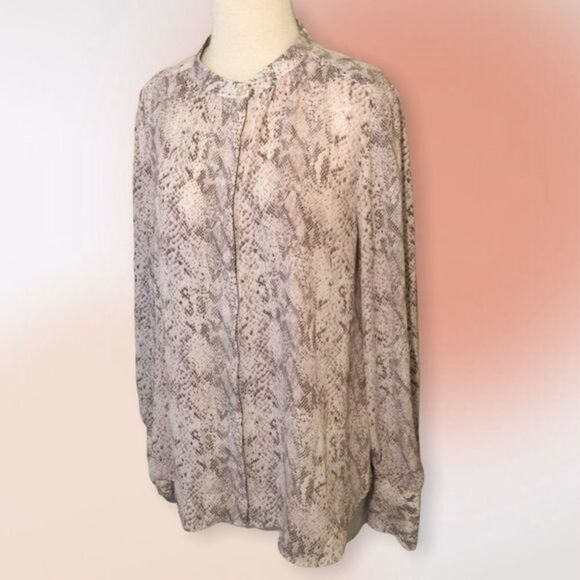 Loft Semi Sheer Snakeskin Button Up Blouse Med NWOT - Picture 5 of 10